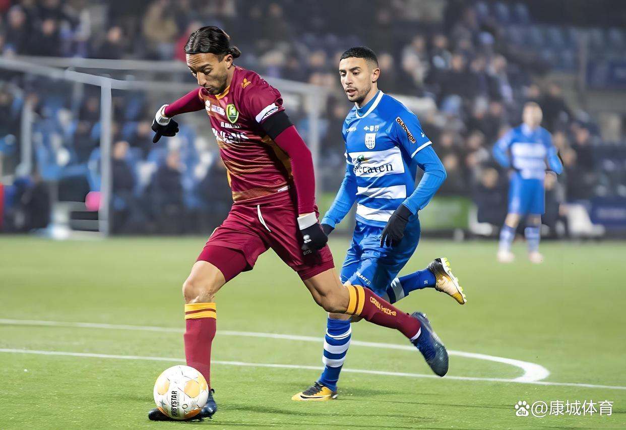 关于清晨荷甲焦点战，国际米兰防线松动，态度坚定，训练强度明显提升的信息